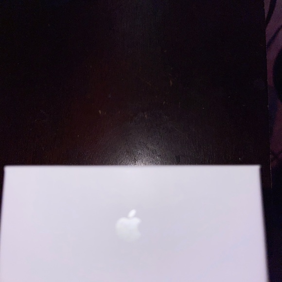 airpod pro 1 condition is still brand new